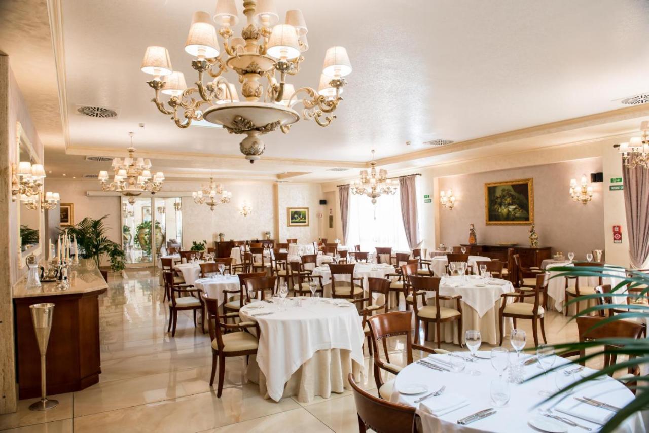 Art Hotel Diamond Naxos Taormina Giardini-Naxos Buitenkant foto